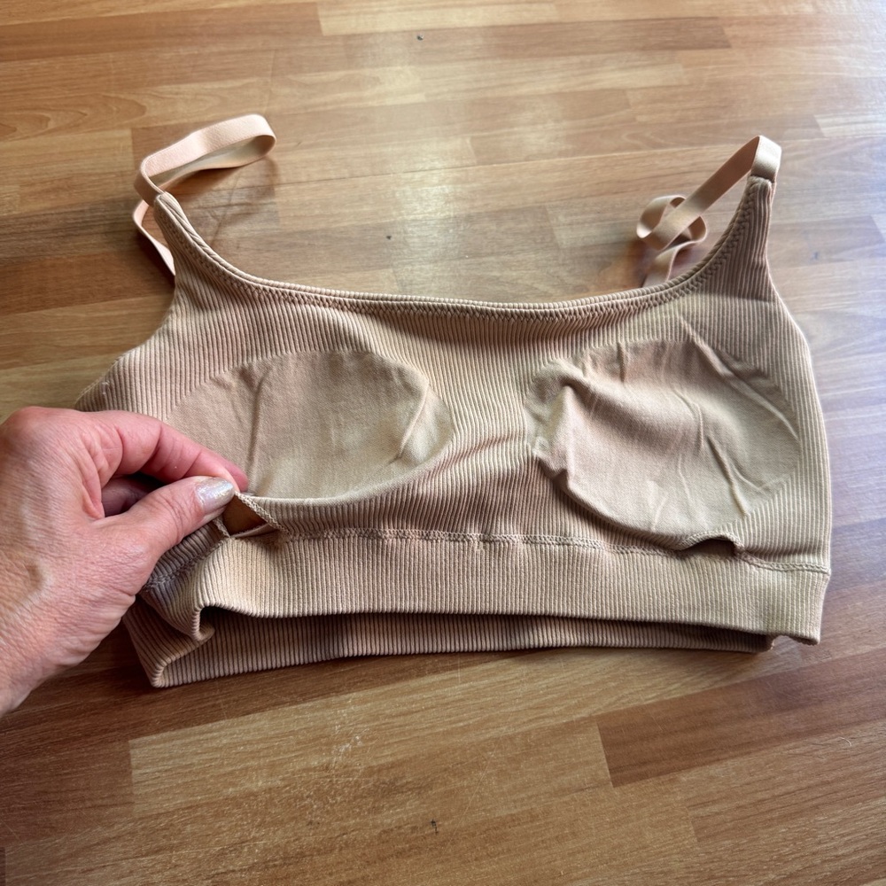 Aerie beige sports bra size large nwt - Picture 10 of 13
